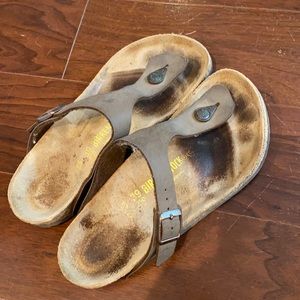 Birkenstock Gizeh Beige size 39